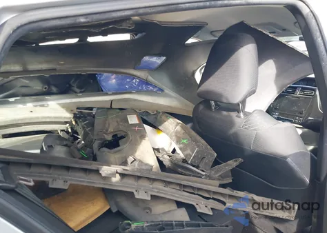 2016 Toyota Prius Two из США, поврежденный, VIN JTDKBRFU2G3506147